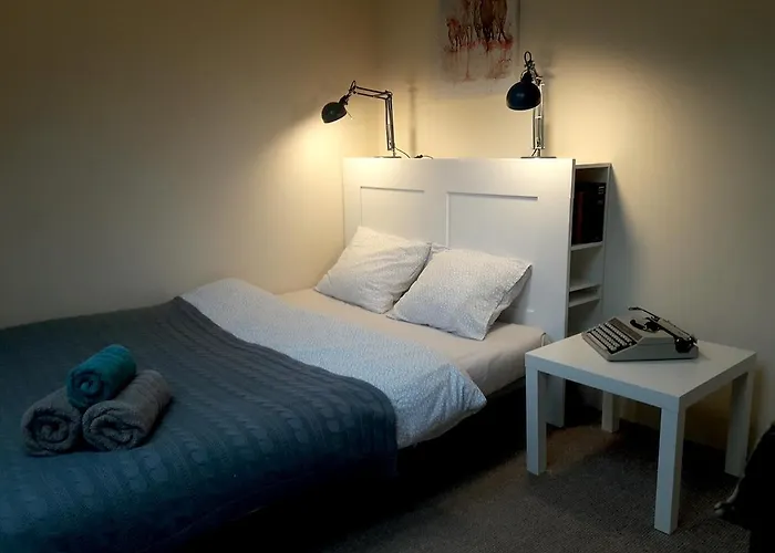 Krakowhouse אכסניה *